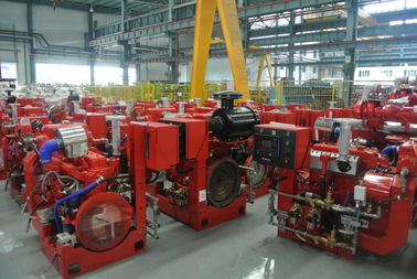 Red Professional Fire Pump Diesel Engine 144KW With Water Cold Cooling